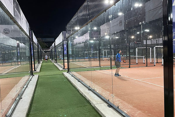 cristales pista de padel